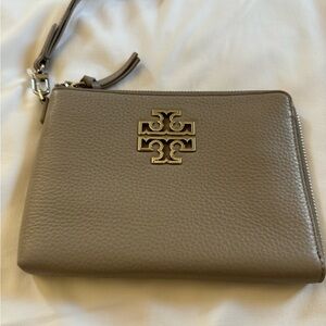 Tory Burch Britten Large Zip Pouch